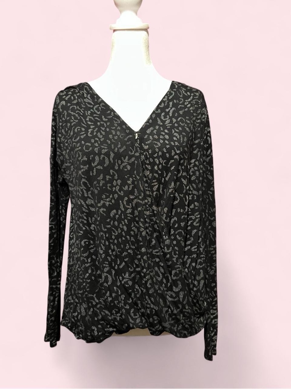 Medium Women’s Black Leopard Print Wrap-Front Top